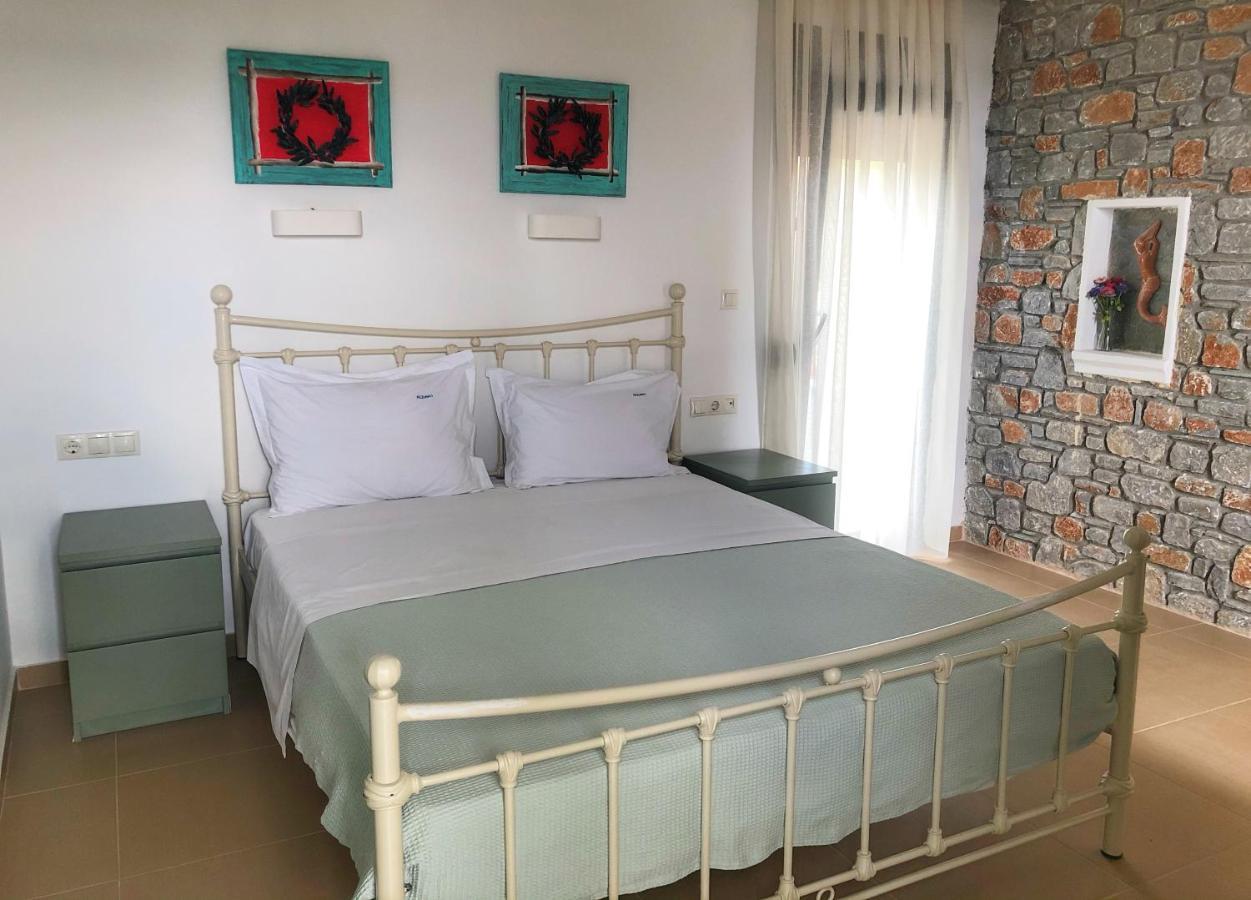 Azzurro Hotel Katsaros  Ngoại thất bức ảnh