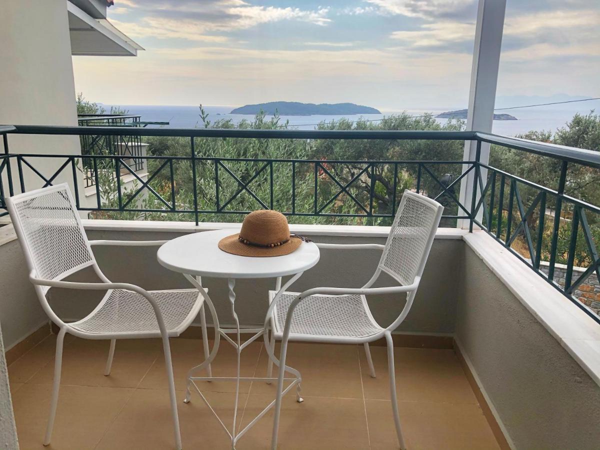 Azzurro Hotel Katsaros  Ngoại thất bức ảnh