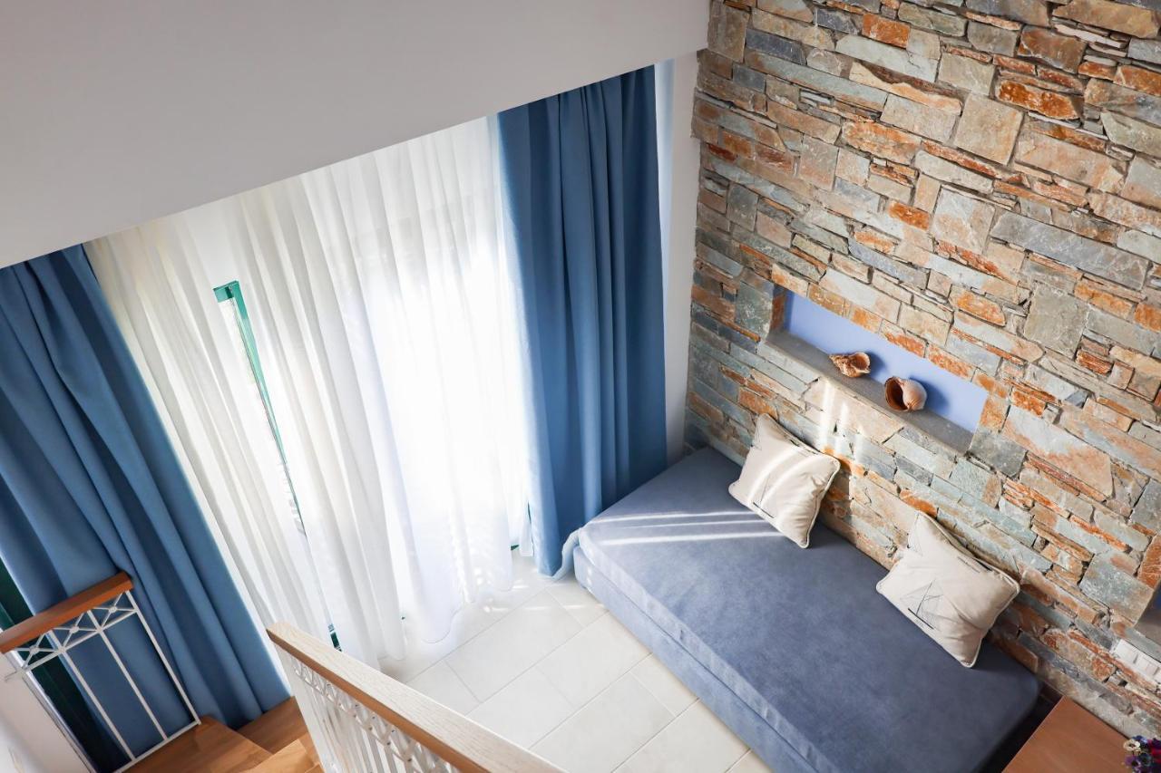 Azzurro Hotel Katsaros  Ngoại thất bức ảnh