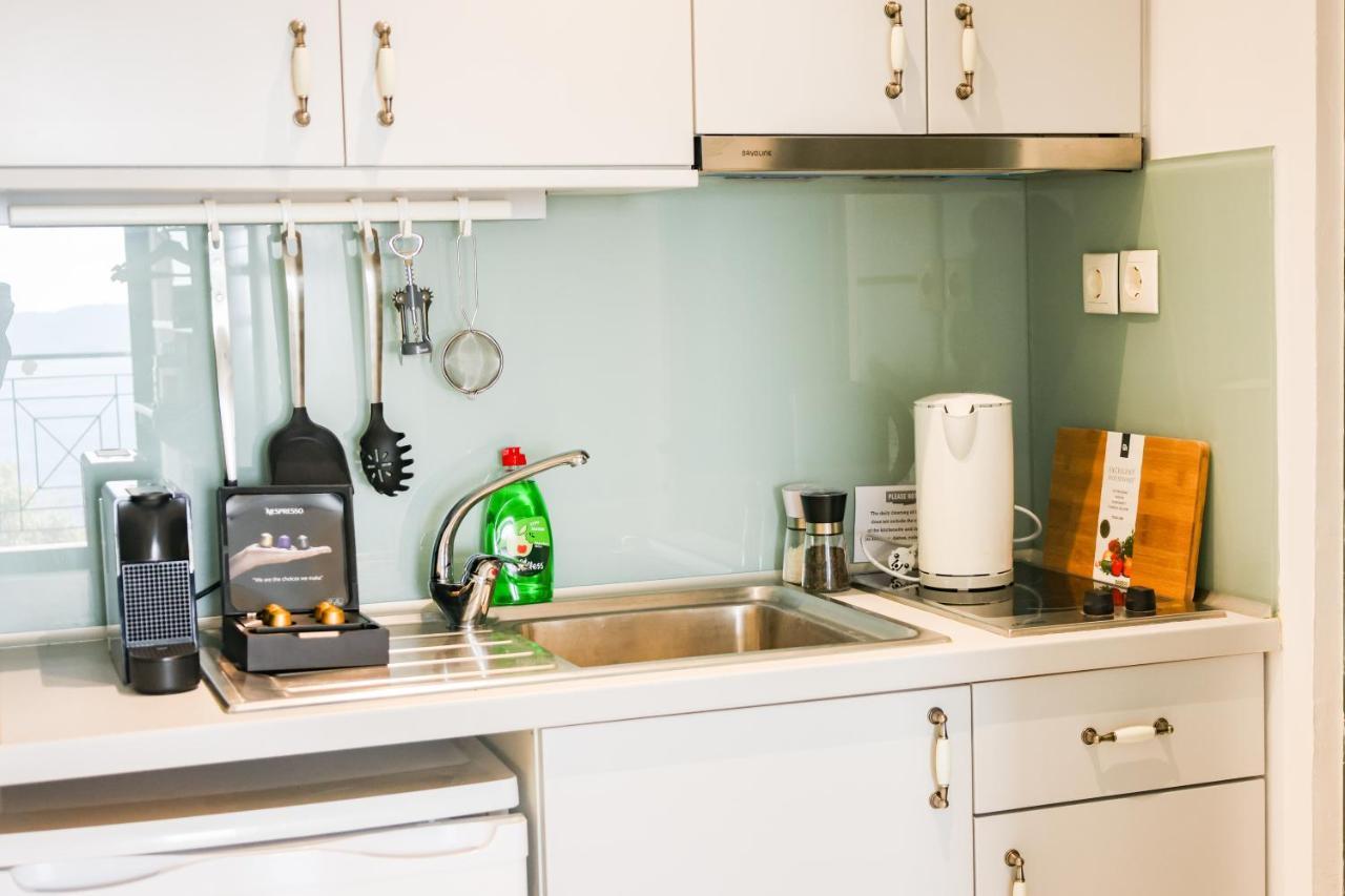 Azzurro Hotel Katsaros  Ngoại thất bức ảnh